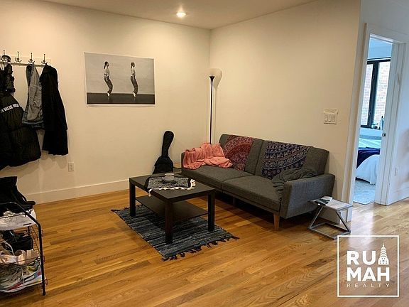 3rd image of 733 Lafayette Ave #2L
