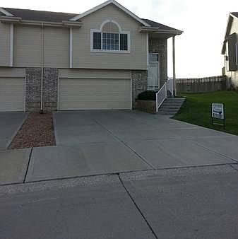 1st image of 3728 S 202nd Ave