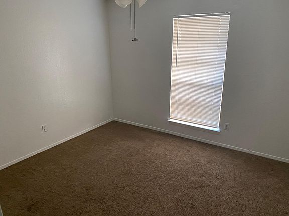 4th image of 117 Vista Way #117
