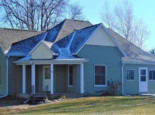 700 Church St, Deep River, IA 52222