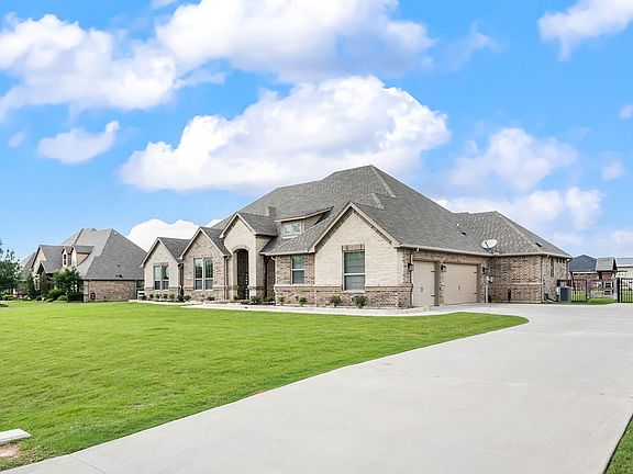 4th image of 13310 McAllen Ln