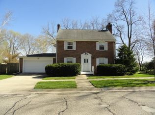 320 W Edgewater St, Portage, WI 53901