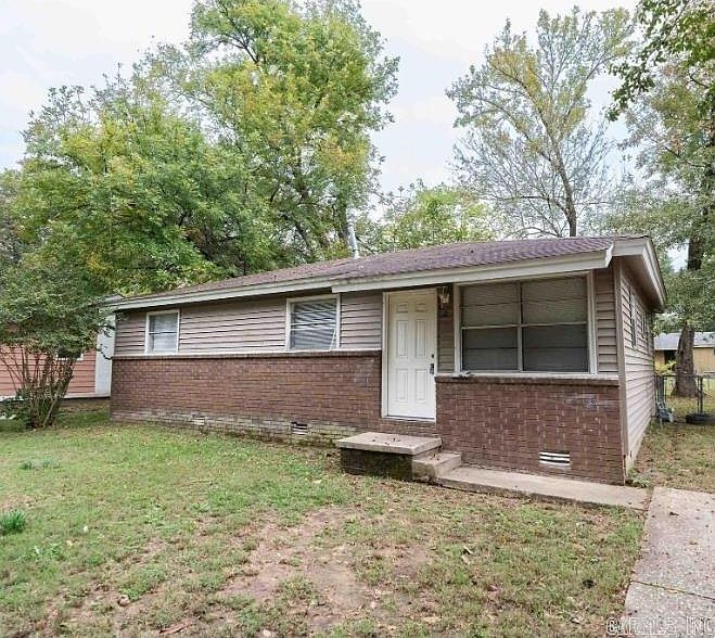 1st image of 908 Greenlea Dr