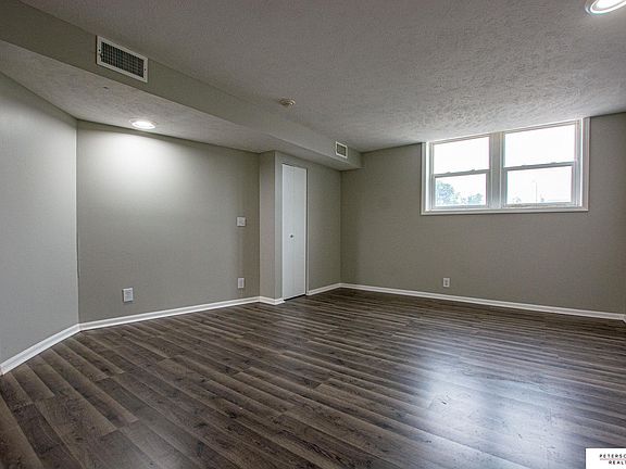 2nd image of 2320 O St APT 3