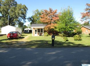 316 Stephens Rd, Hazel Green, AL 35750