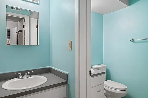 495 Odell Ave #2A Photo 1