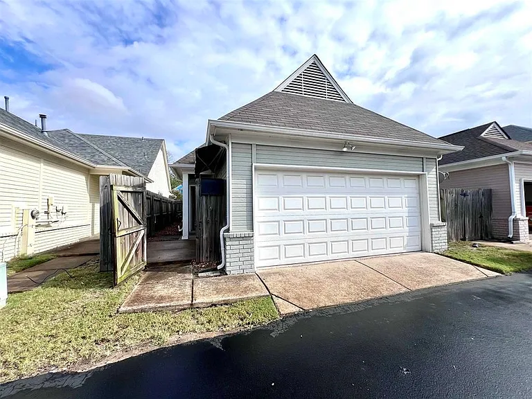 1175 Harbor River Dr — Photo 14