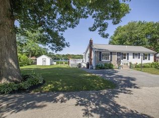 11 Juniper Rd, Holbrook, MA 02343