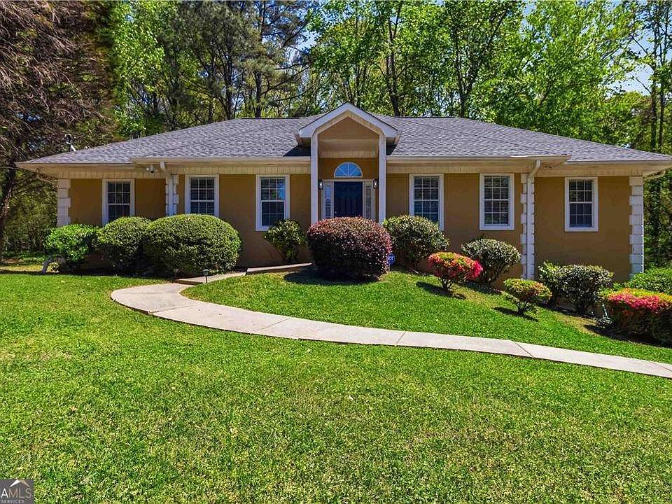 1st image of 720 Garr Cir SW