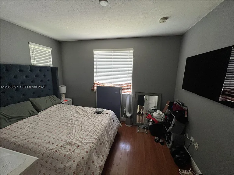 1535 SE 26th St #200 — Photo 18
