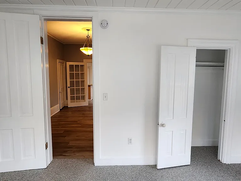 212 Oak St #2 — Photo 22