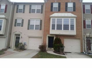 69 Colts Neck Dr, Sicklerville, NJ 08081