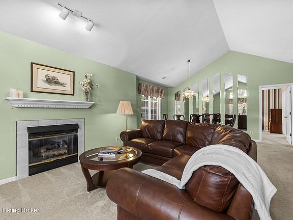 5th image of 10409 Wemberley Hill Blvd