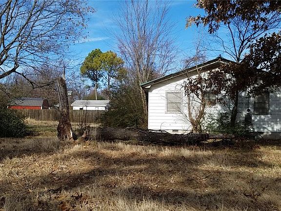 3rd image of 202 Marna Lynn Dr