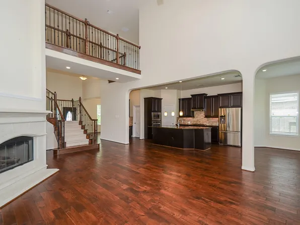 27031 Drybank Creek Ln, Katy, TX 77494