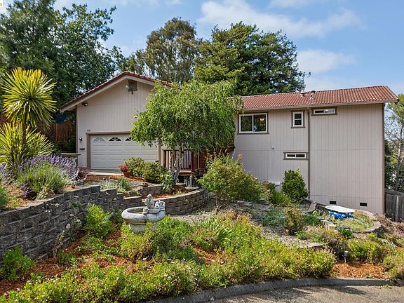 3rd image of 1131 Mitchell Way