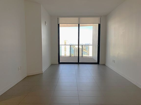 3rd image of 1600 NE 1st Ave APT 3201