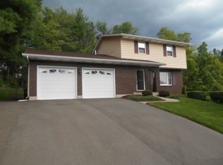 2917 Ironwood Dr, Endwell, NY 13760