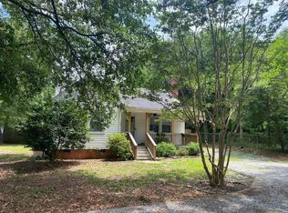 804 N Poplar St, Aberdeen, NC 28315