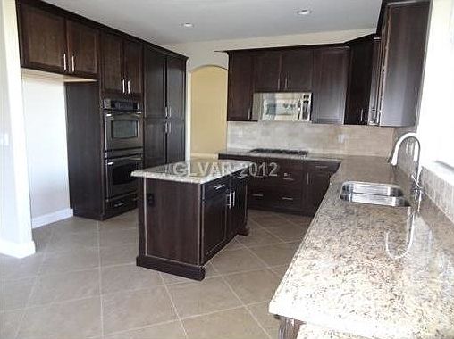 3rd image of 1820 Madera Canyon Pl