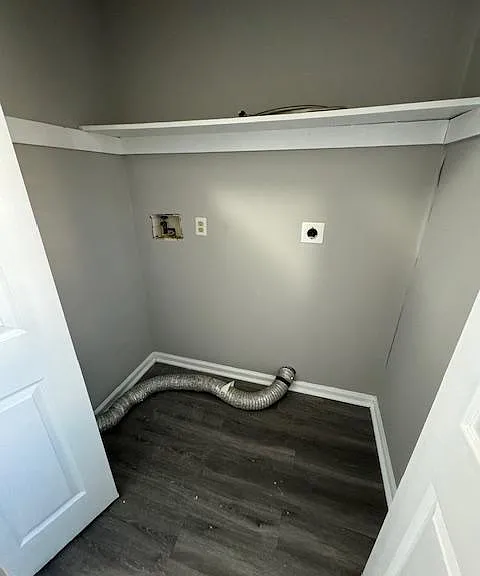 724 Broad St #A — Photo 9