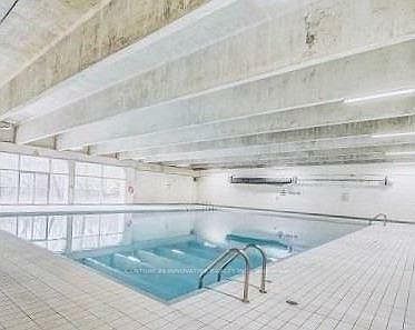 2nd image of 5 Sunny Glen Cres #112