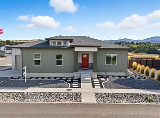 791 W 20 N, Hyrum, UT 84319