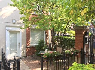 3910 N Fremont St APT A, Chicago, IL 60613