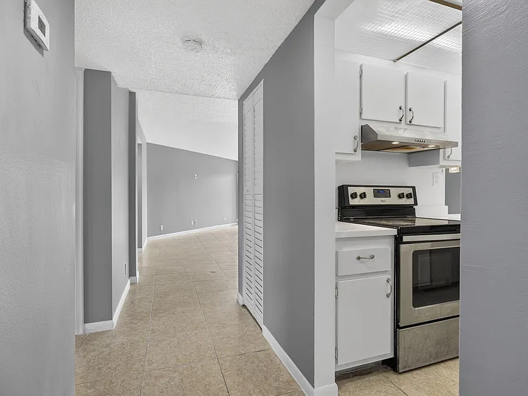 1900 N Congress Ave #201 — Photo 19