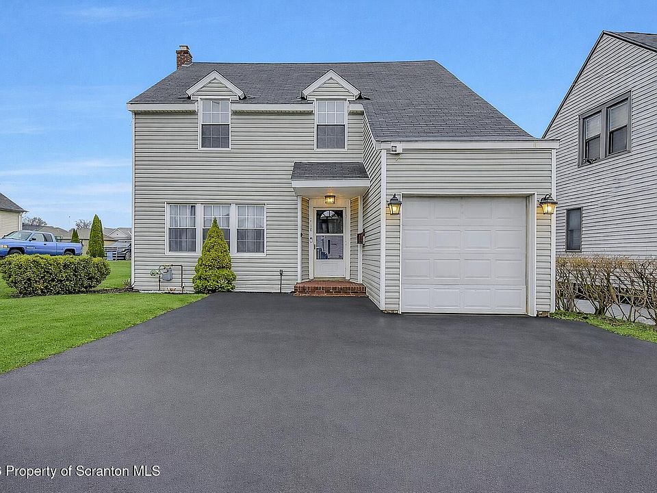 1st image of 516 Dundaff St