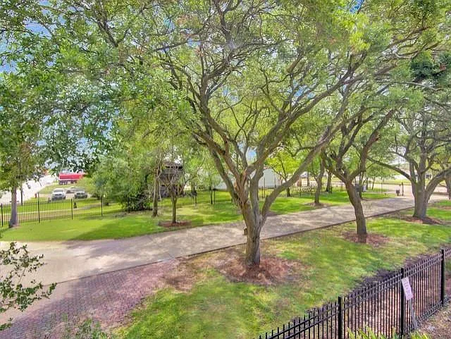 1140 Marina Bay Dr #110A — Photo 23