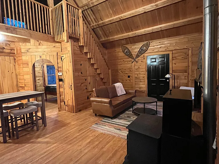 215 Coach Rd — Photo 15