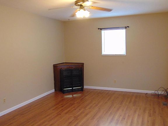 5th image of 305 22nd St