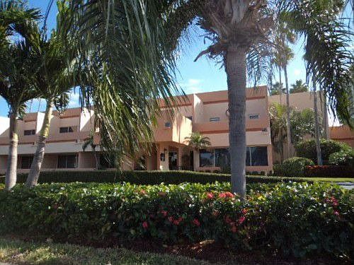 2nd image of 7645 Sun Island Dr S APT 208