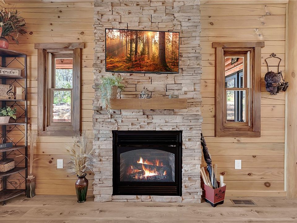 22nd image of this home