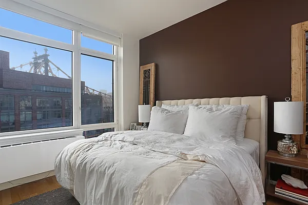 Rented by Corcoran | media 28