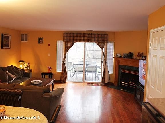 3rd image of 3308 Oliver Ct