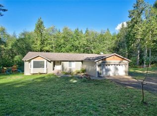 101 E Battles Ln, Grapeview, WA 98546