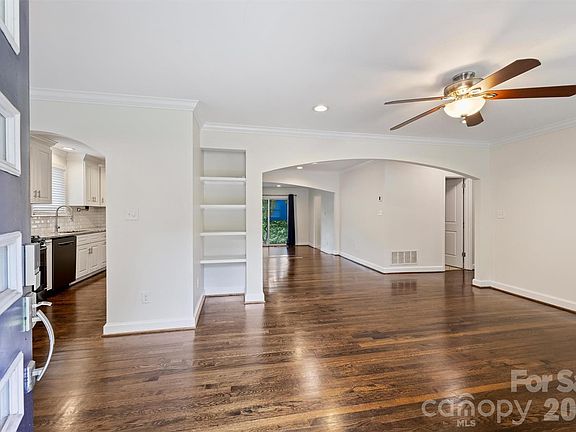 2nd image of 4824 Gilmore Dr