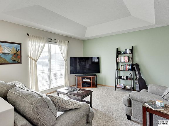 2nd image of 6604 N 110th Ave