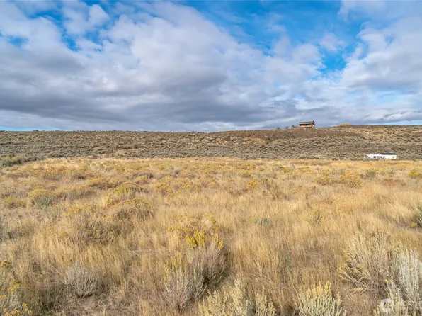 6 Trinity Drive, Ephrata, WA 98823