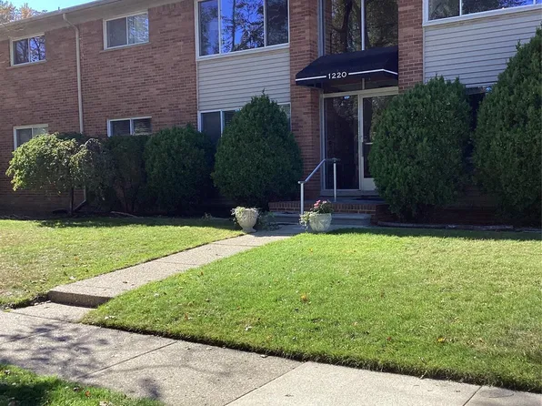 1220 E Lincoln Ave APT 7, Royal Oak, MI 48067