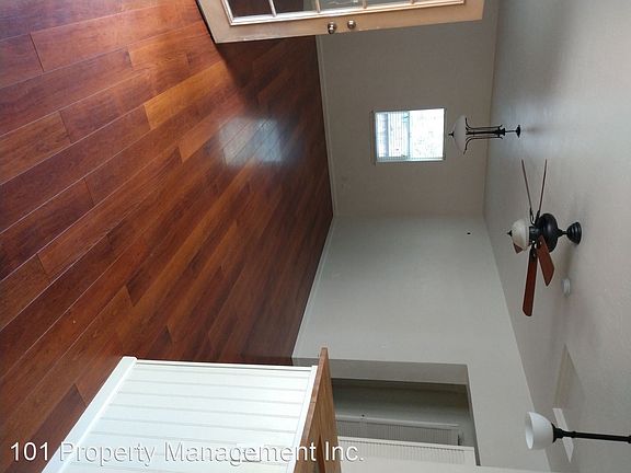 4th image of 143 Clara Ave
