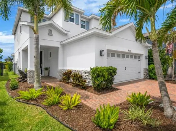6135 Voyagers Pl, Apollo Beach, FL 33572