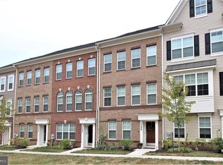 7230 Barrberry Ln, Beltsville, MD 20705