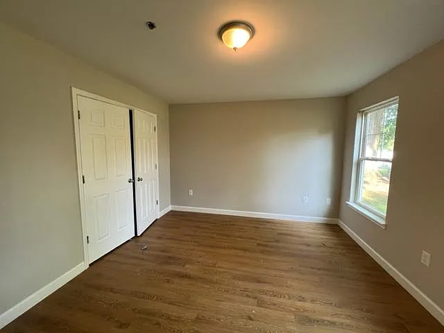 916 Avon Ave #101 — Photo 8