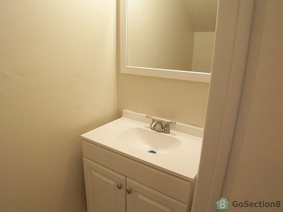 5th image of 5914 Margate Ave