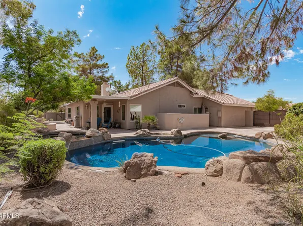 9749 S GRANDVIEW Drive, Tempe, AZ 85284