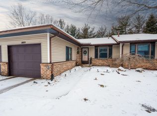 2223 Mapleton St NE, Grand Rapids, MI 49505