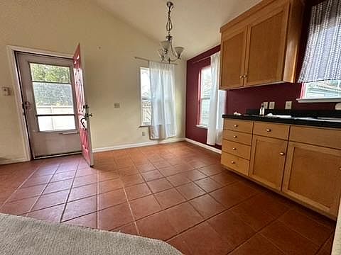Tiled breakfast nook area